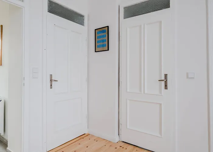 Apartment Modernes Im Hollaendischen Viertel *